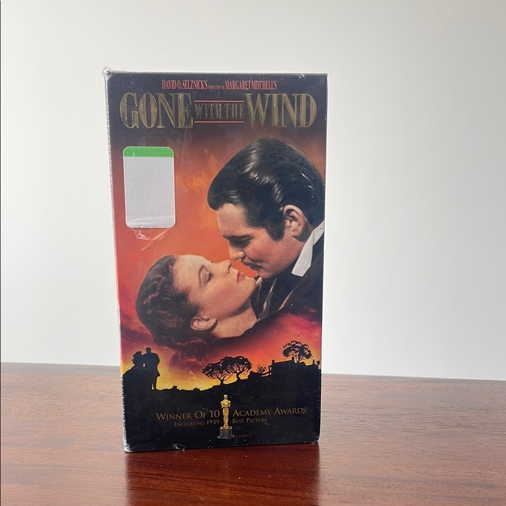 MGM Gone with the Wind VHS Tape Academy Award Winning Home Entertainment New